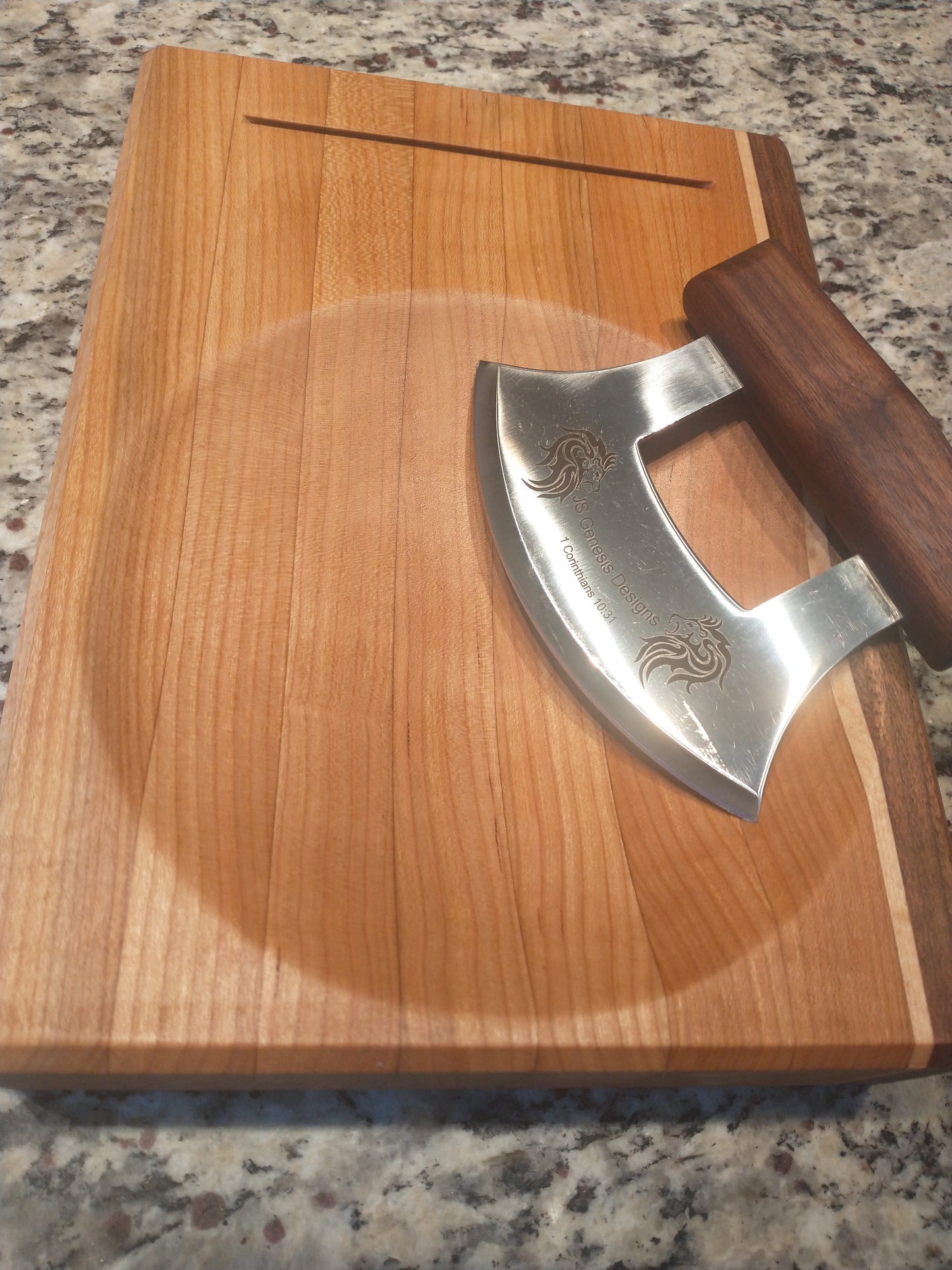 Alaskan ulu knife and cutting bowl set